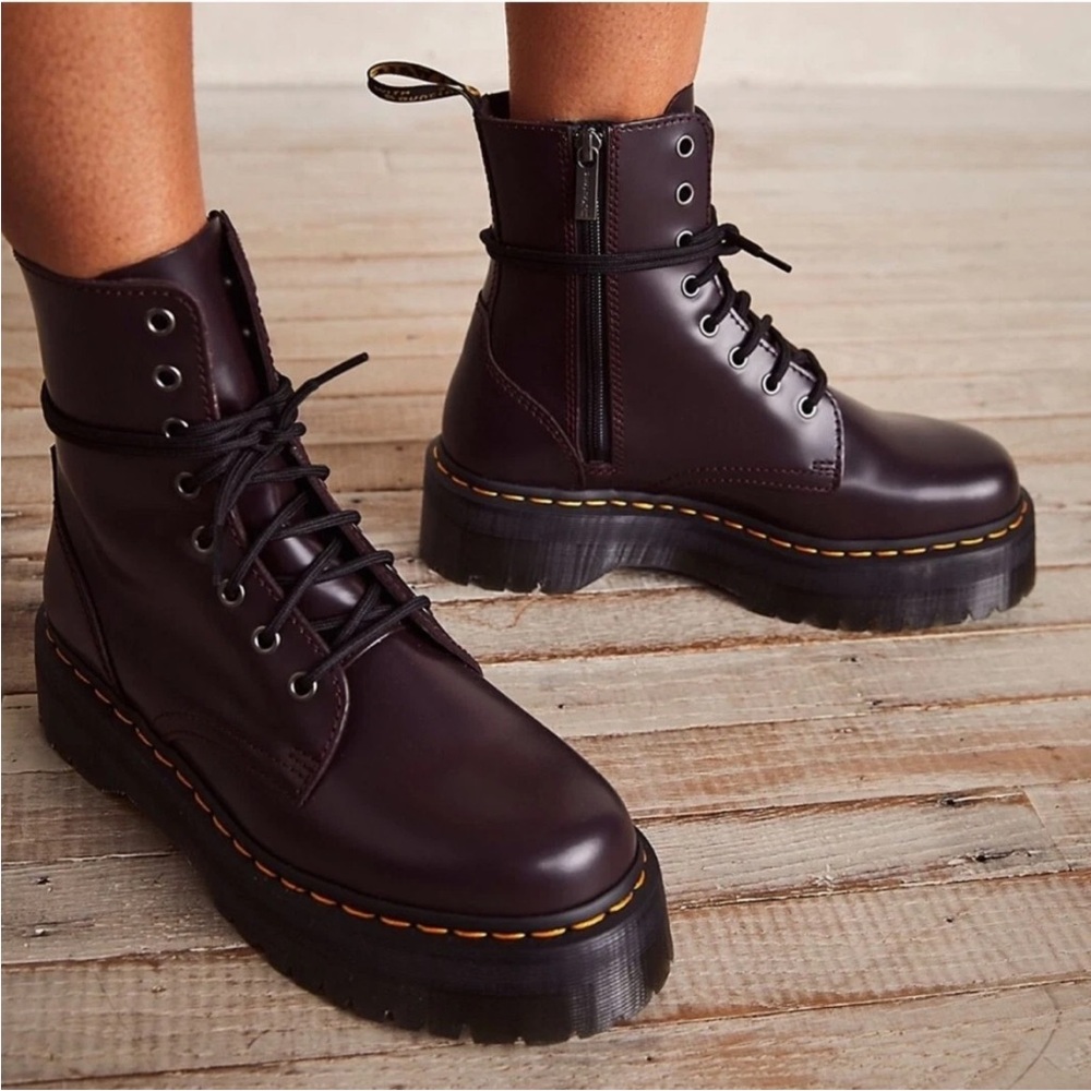 Dr. Martens Jadon platform smooth leather Burgundy boots-size EU 36 US 5-6